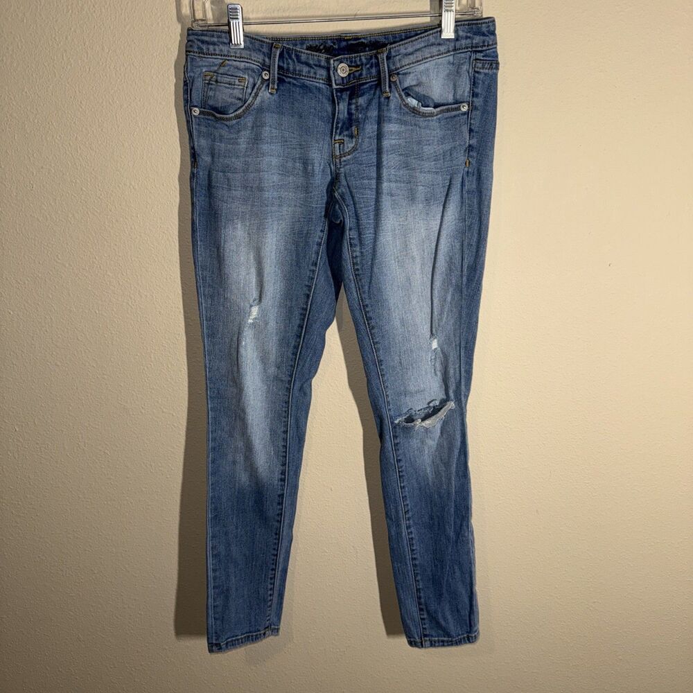 Mossimo Women’s Low Rise Skinny Jeans Blue
